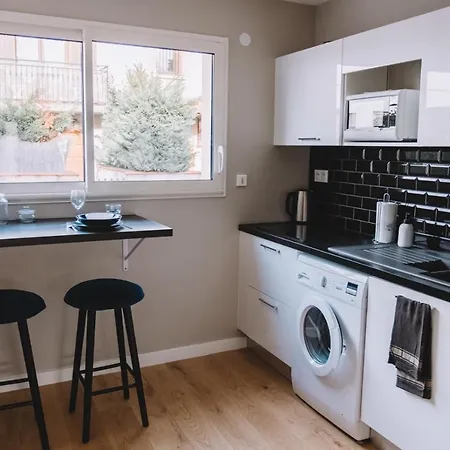 Renovated House In Gloire District Apartamento *